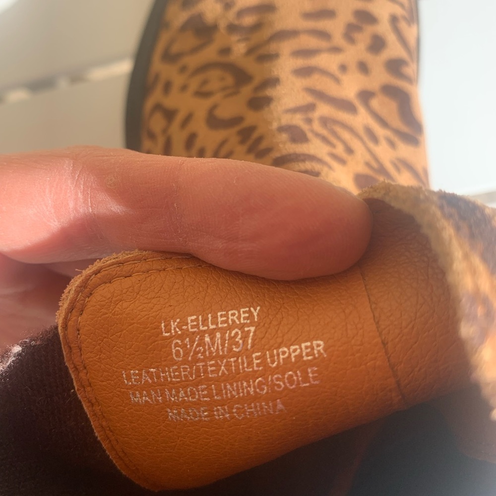 Lucky Brand lug sole animal print cheetah suede Chelsea boots size 6.5M - Picture 14 of 16